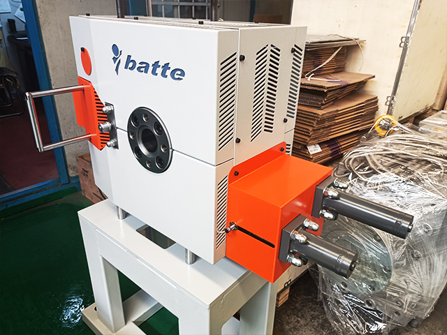 hydraulic backwash screen changers
