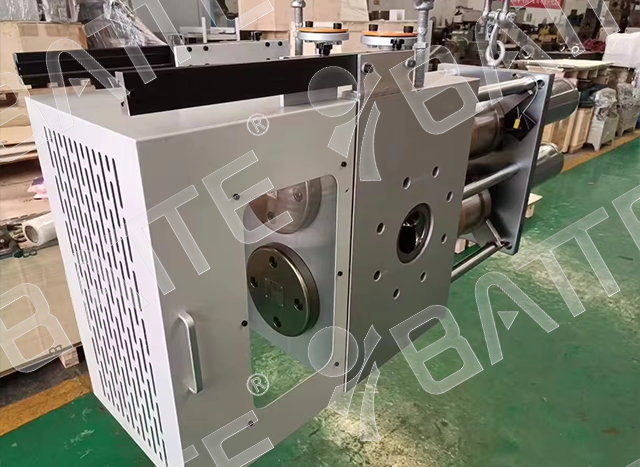 double pillar screen changer