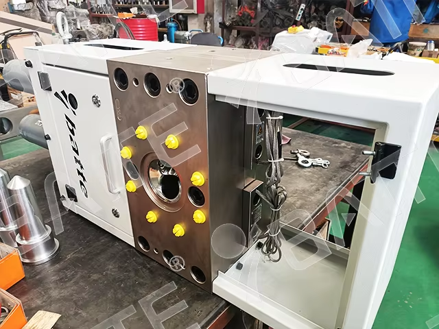 hydraulic screen changer