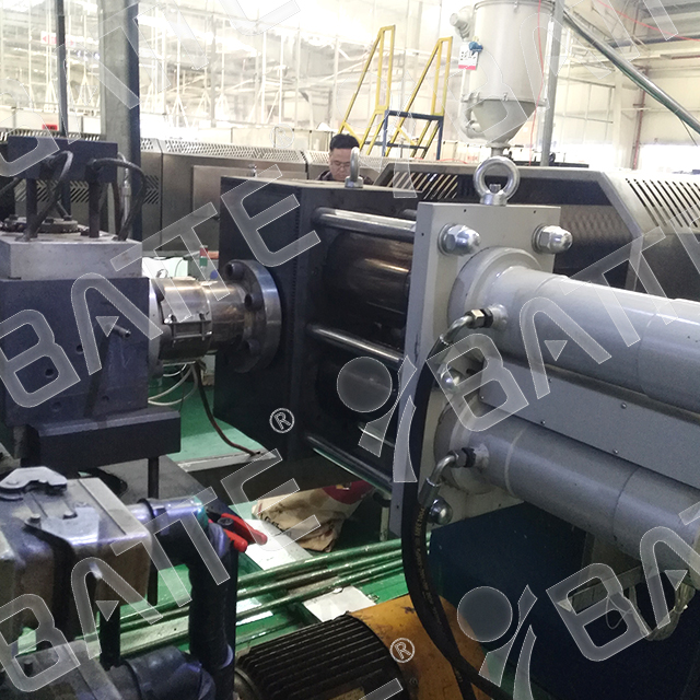 double column screen changer