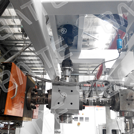 plastic film screen changer