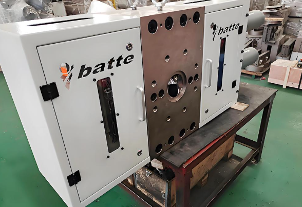 double plate screen changer