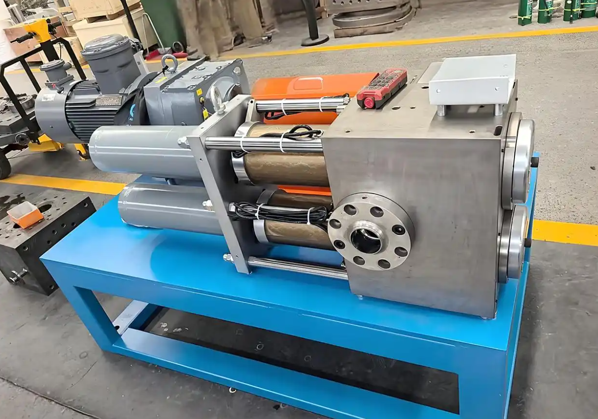 dual column large area screen changer