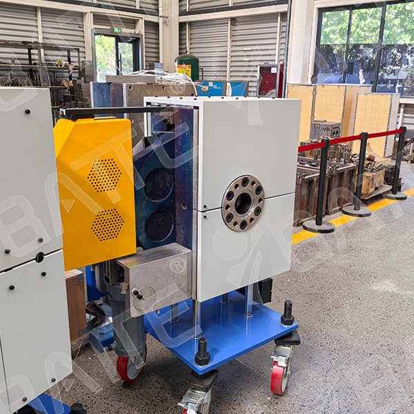 sector rotary screen changer