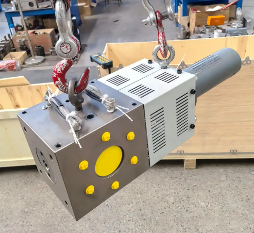 screen changer in extruder